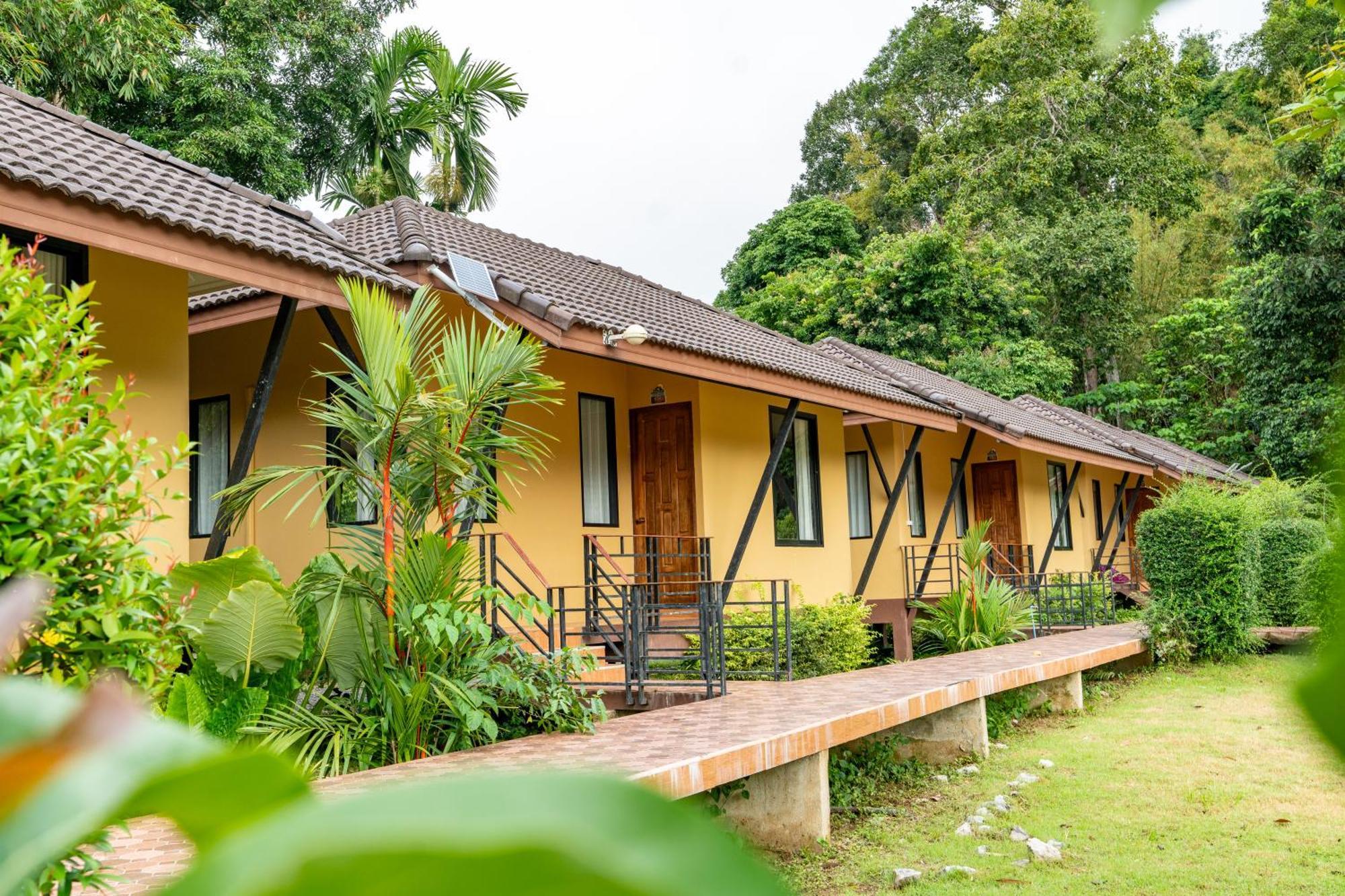 Khaosok Rainforest Resort Khao Sok National Park Dış mekan fotoğraf